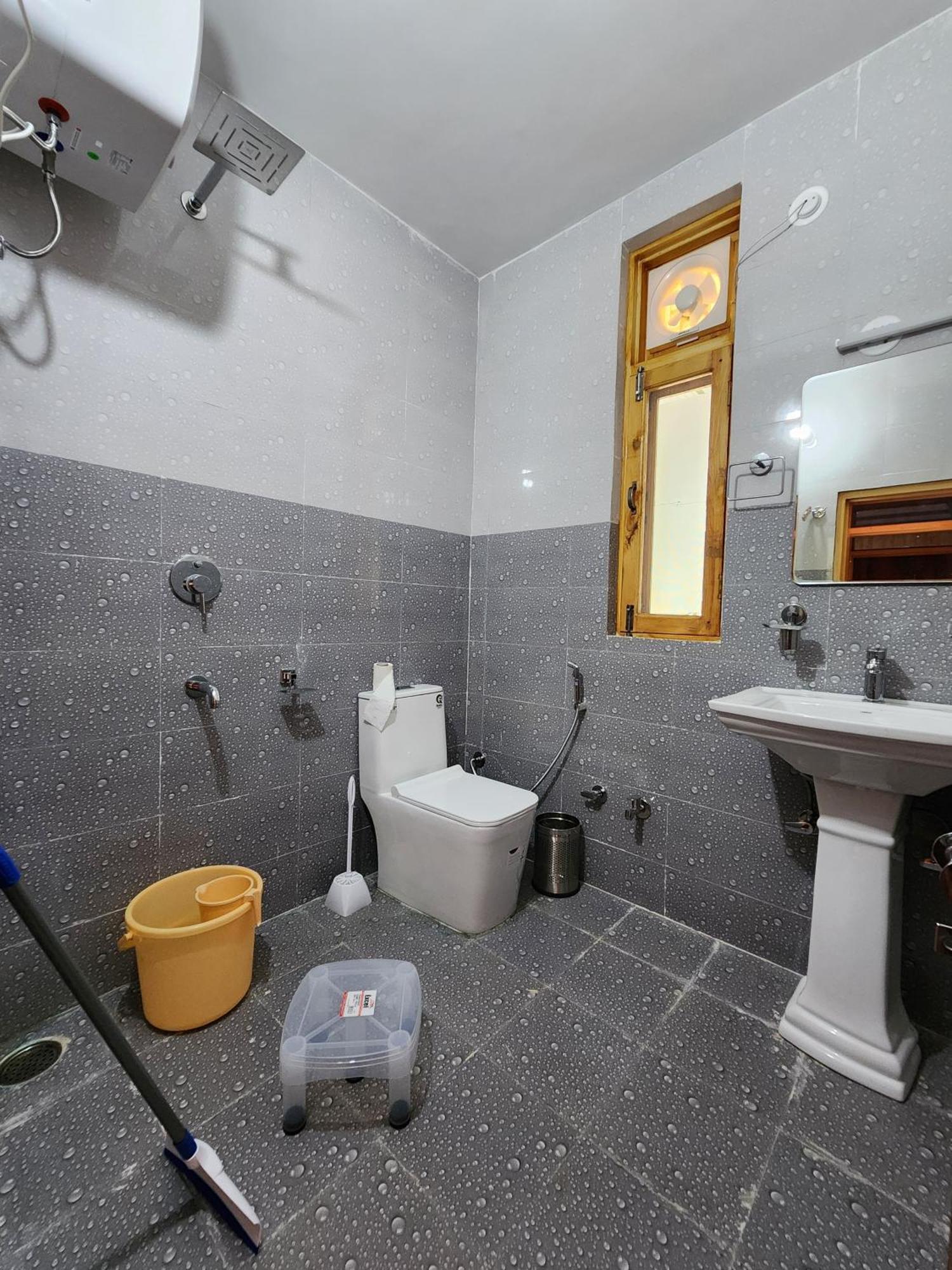 River View Villa Bir  Bagian luar foto