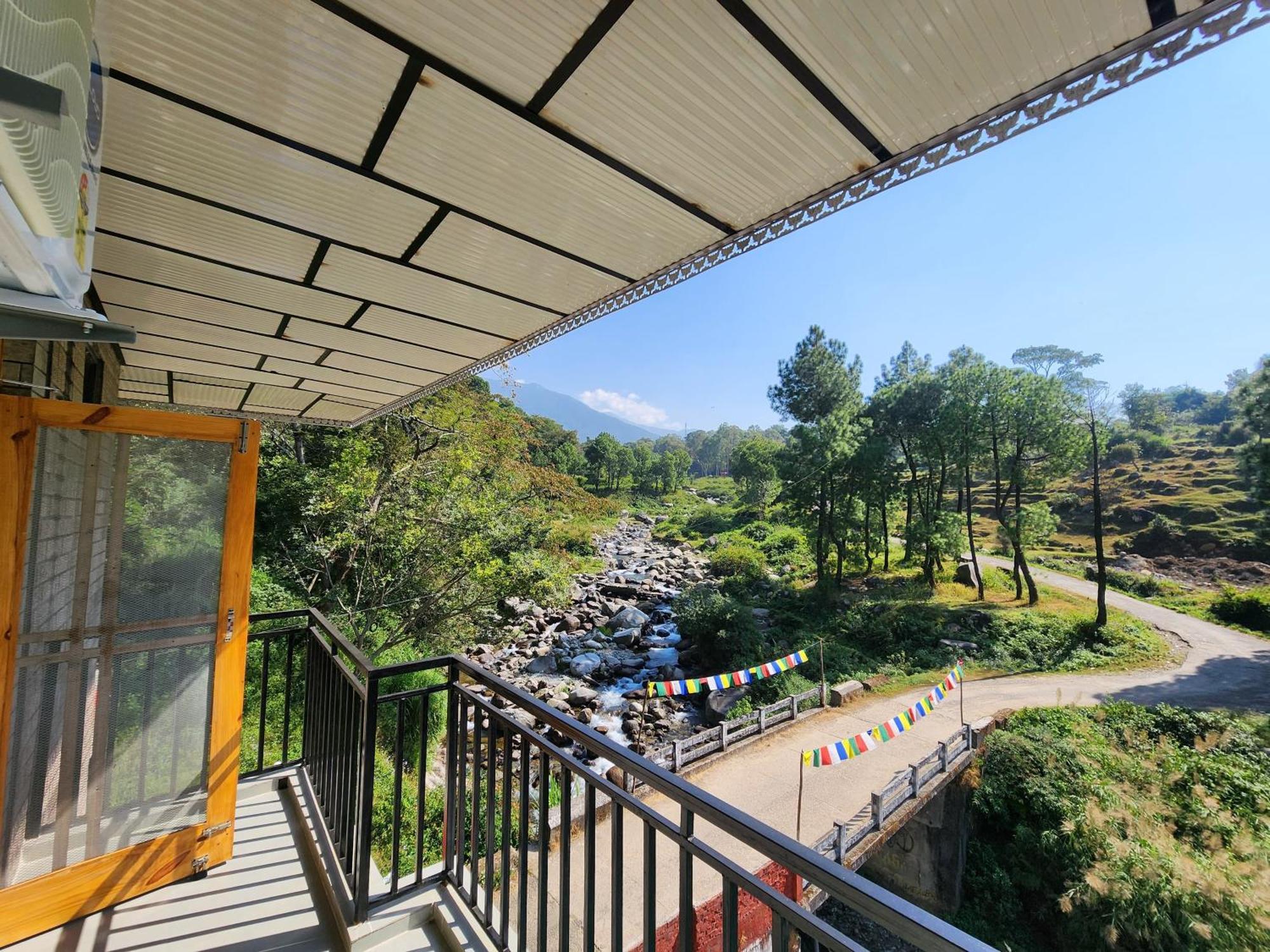 River View Villa Bir  Bagian luar foto